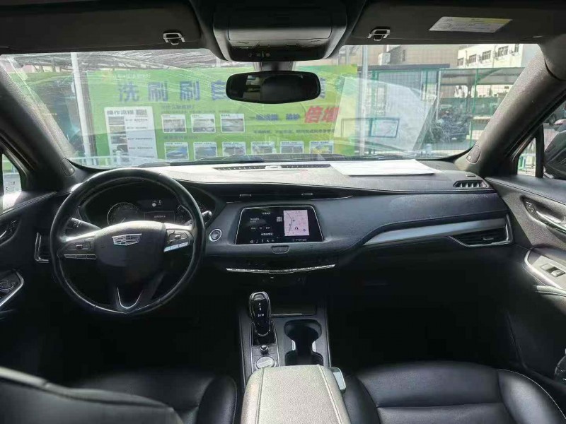嘉兴20年凯迪拉克XT49