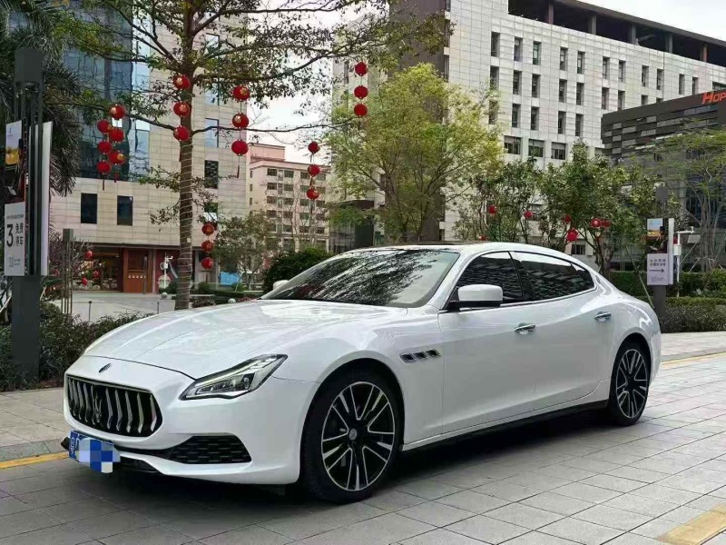 广州17年玛莎拉蒂总裁3