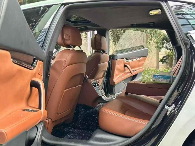 广州17年玛莎拉蒂总裁5