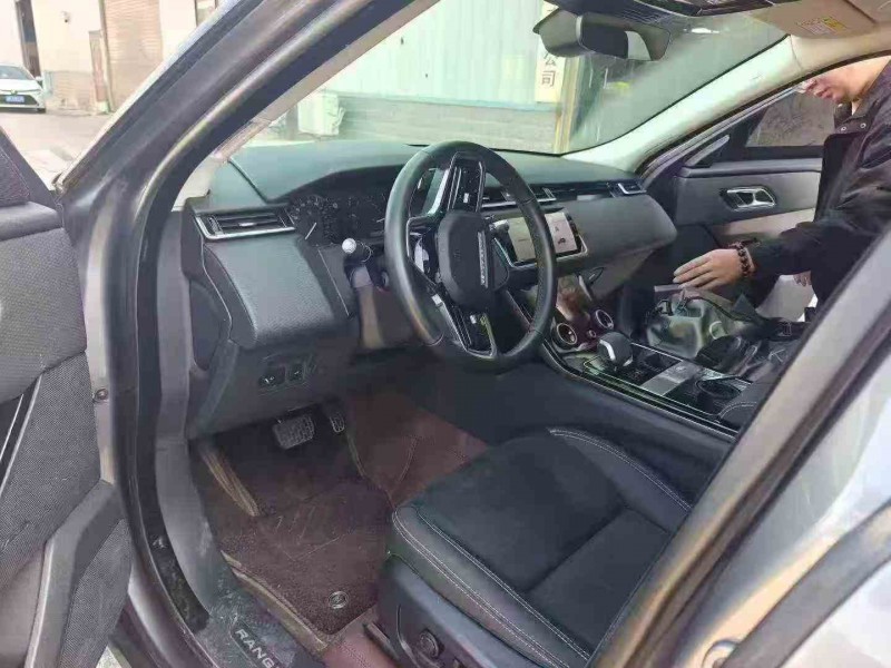 岳阳23年路虎揽胜星脉3