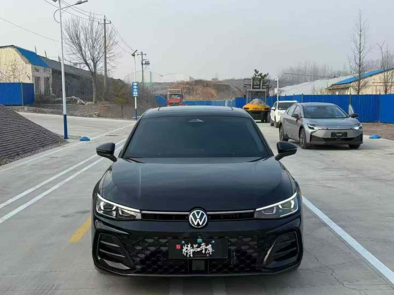 青岛25年大众帕萨特1