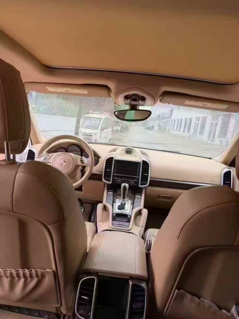 济宁14年保时捷Macan4