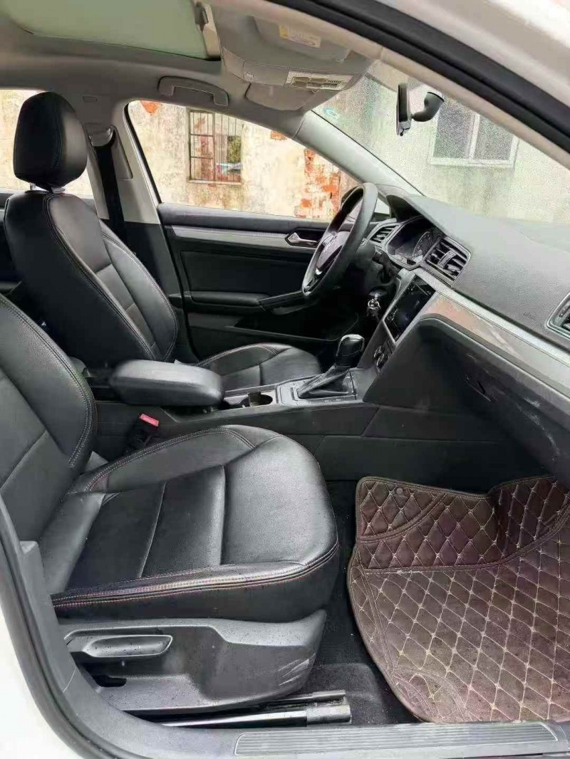 苏州21年大众凌渡7