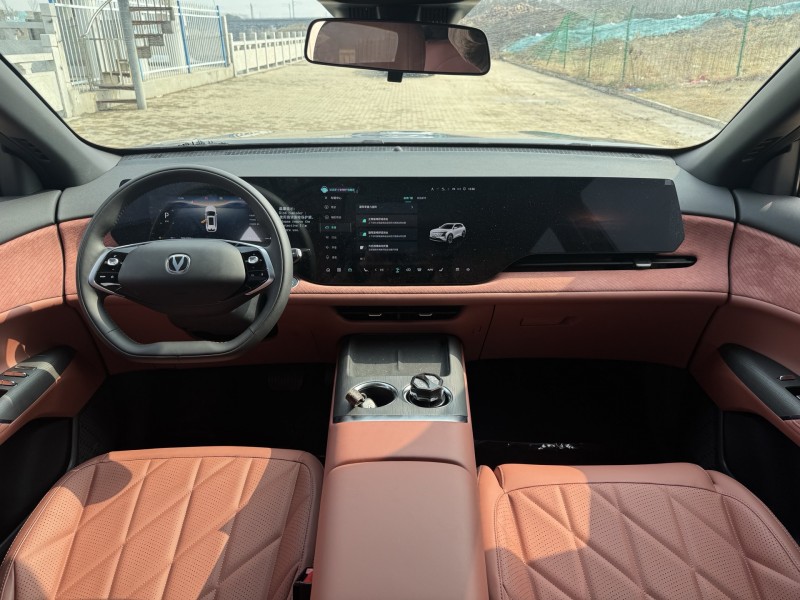 郑州25年长安汽车CS754