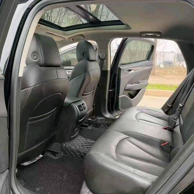 泰安22年别克君越5