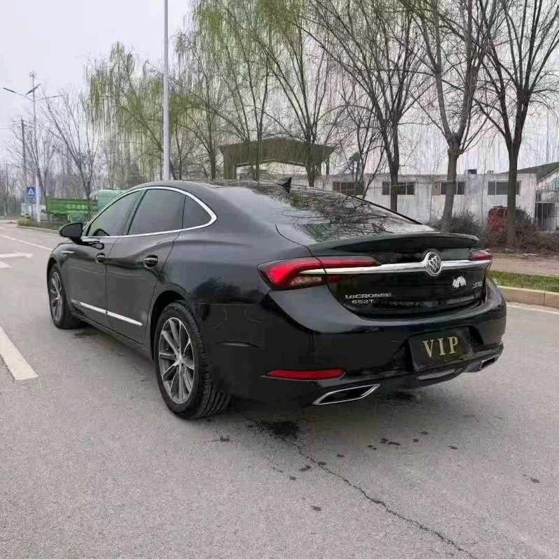 泰安22年别克君越7