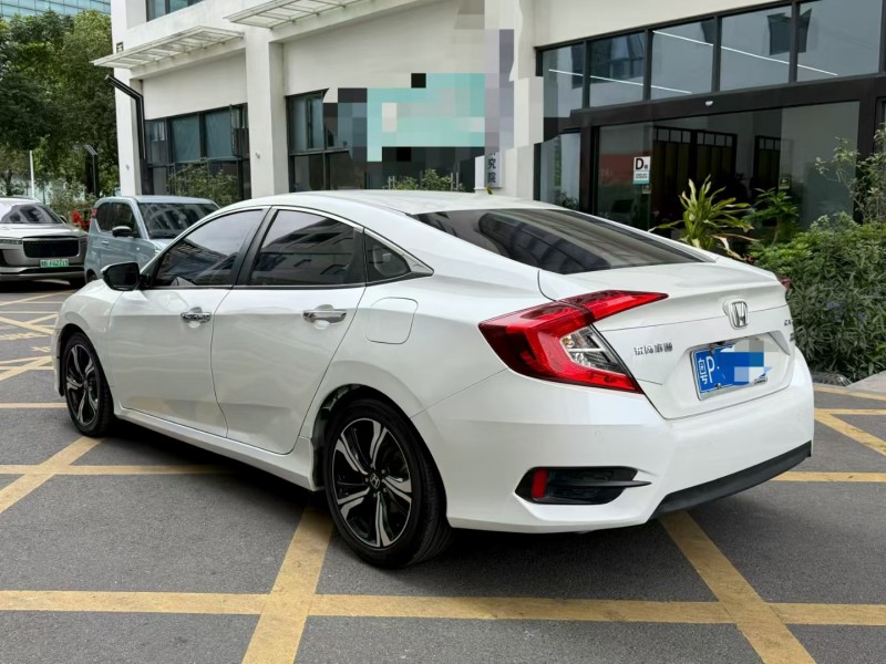 深圳19年本田思域5