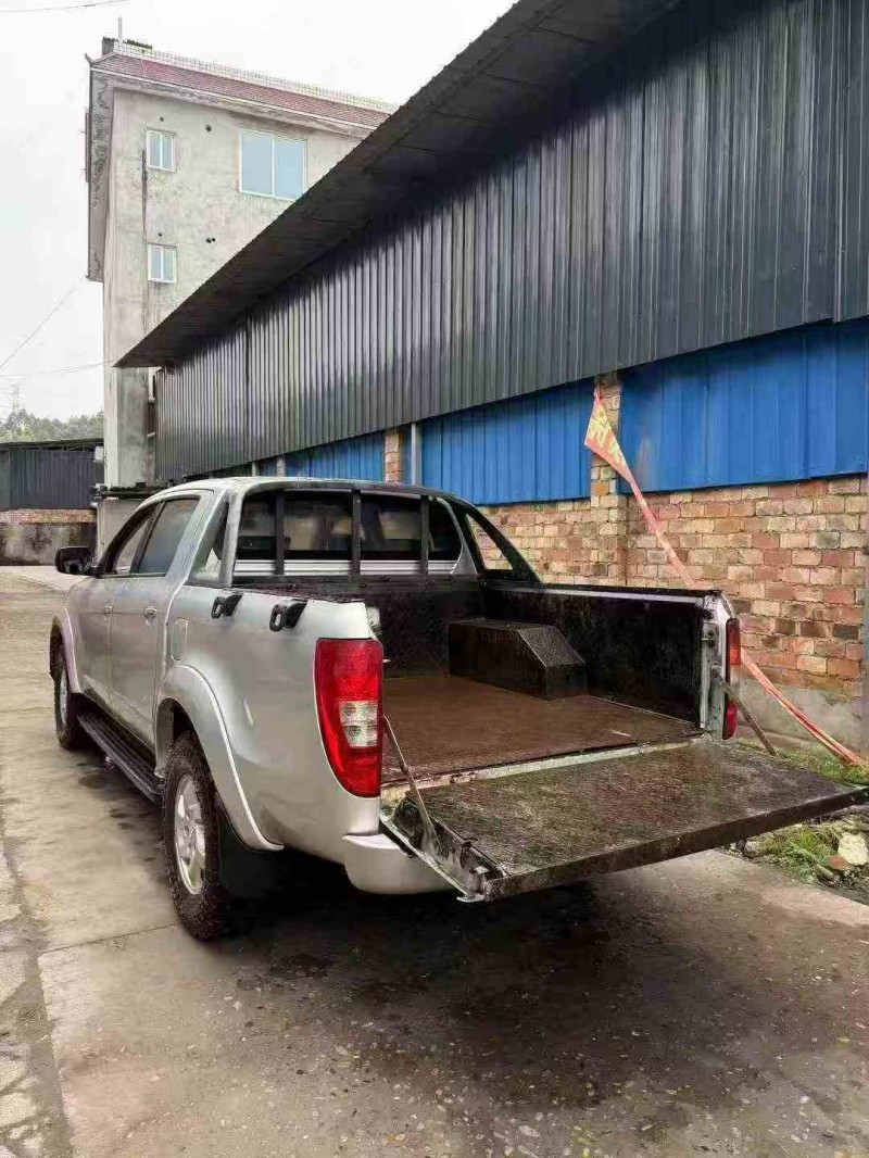 泸州18年江铃域虎5