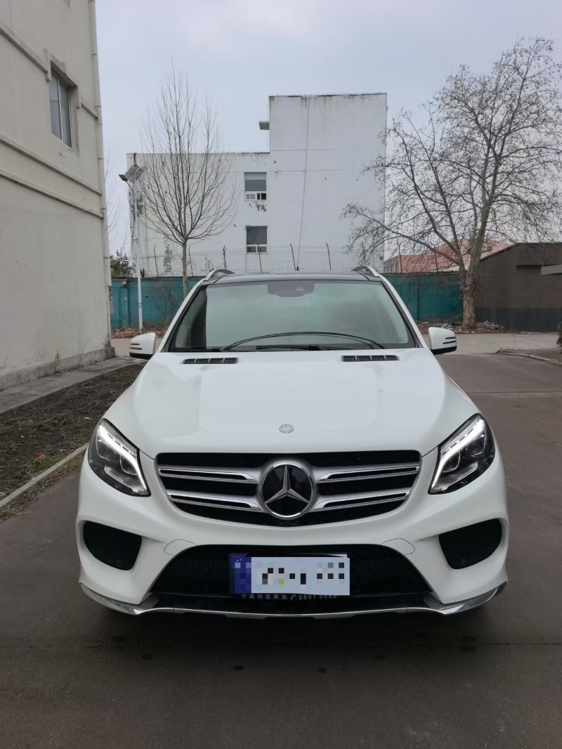 青岛16年奔驰GLE1