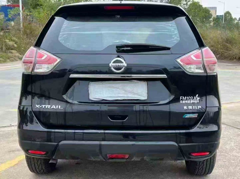 衡阳16年日产奇骏7