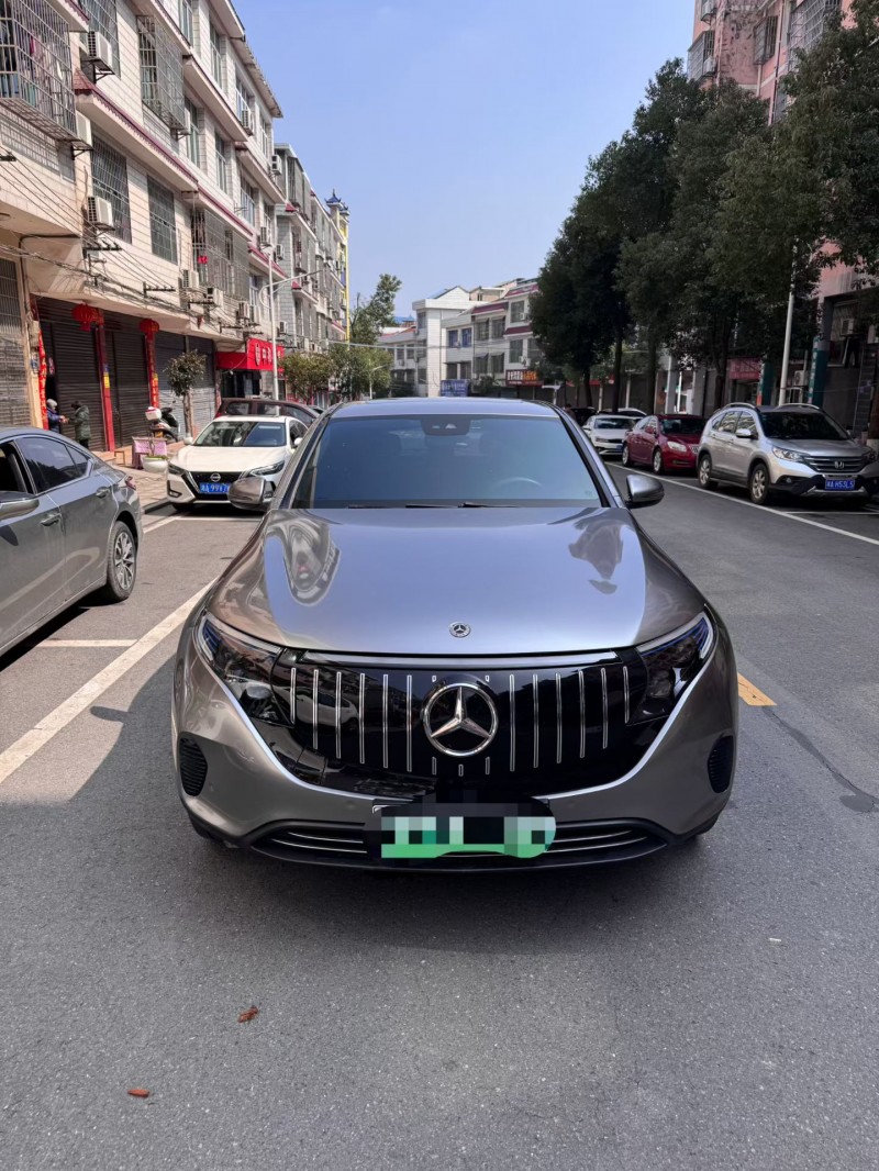 长沙22年奔驰EQC1