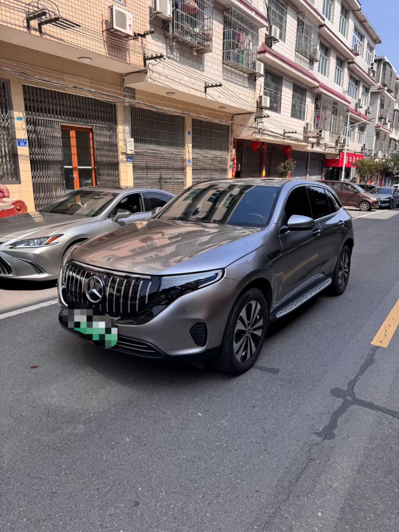 长沙22年奔驰EQC4