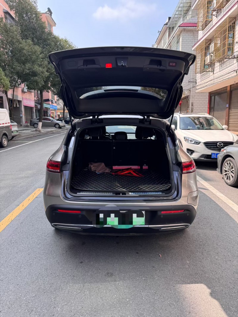 长沙22年奔驰EQC6