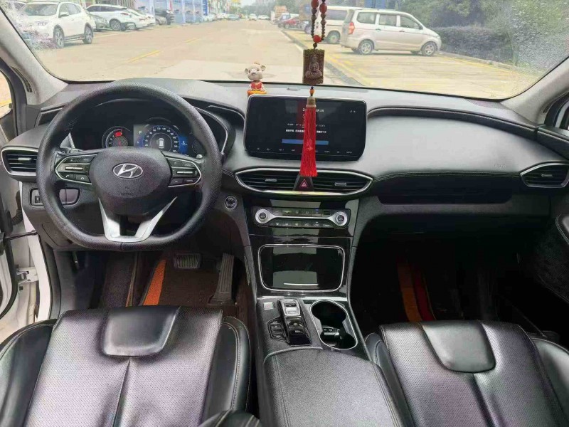 衡阳20年现代新胜达5