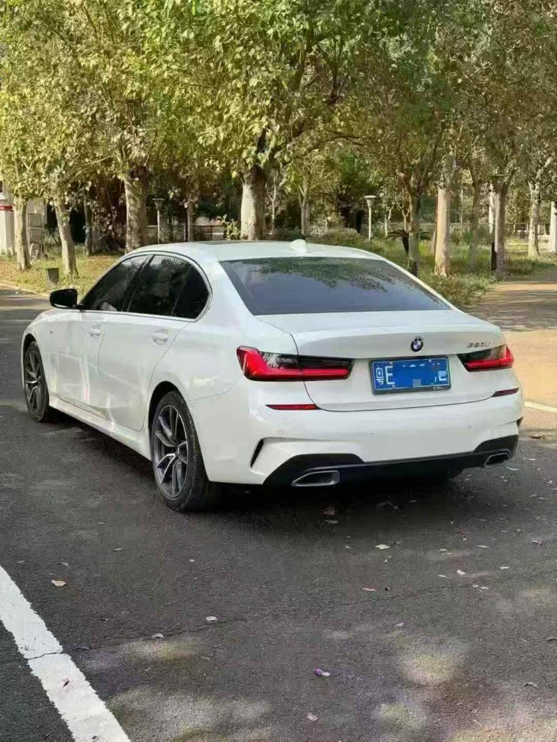 汕头21年宝马3系8