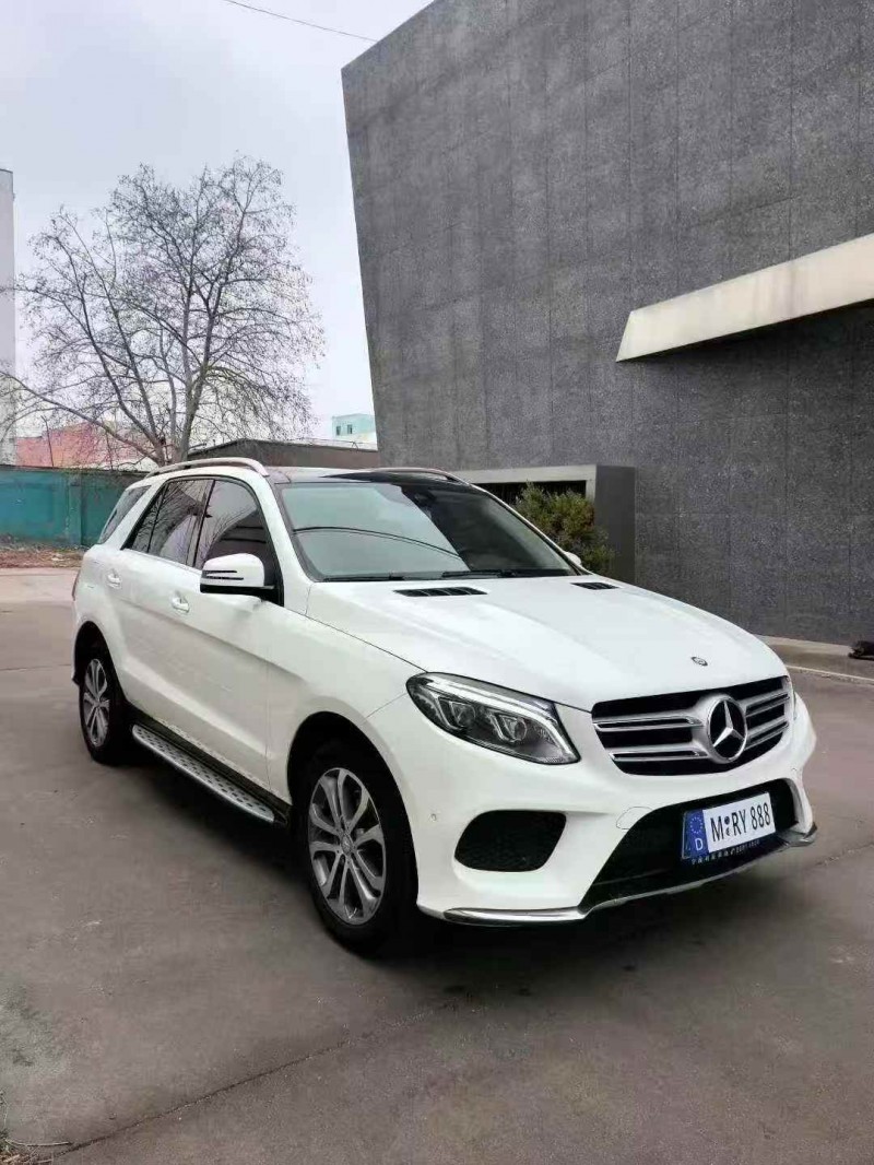 济宁16年奔驰GLE2