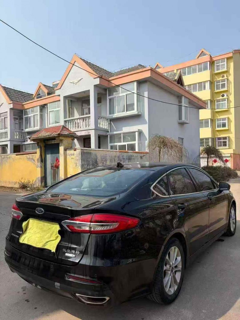 枣庄21年福特蒙迪欧8