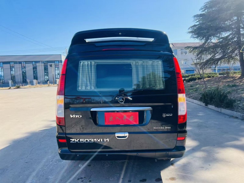 烟台16年奔驰威霆9