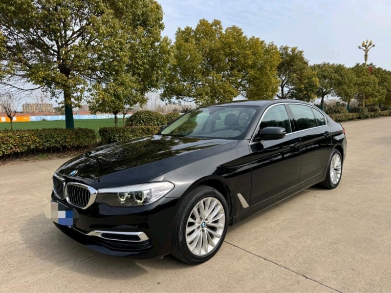 盐城19年宝马5系3