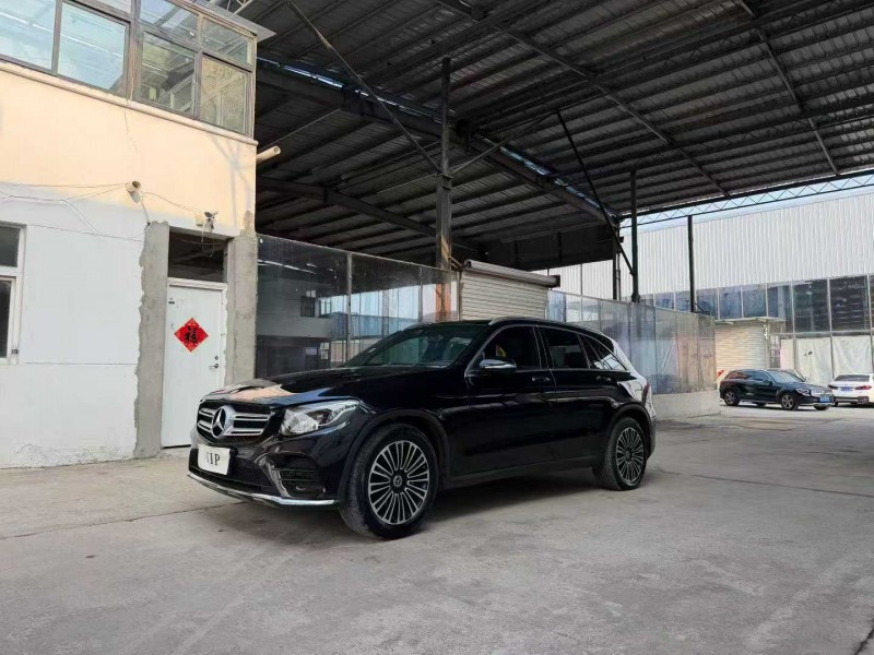 徐州19年奔驰GLC2