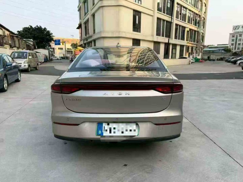 湛江24年传祺埃安S8