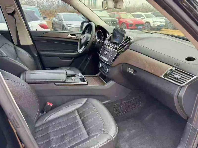 东营18年奔驰GLE4