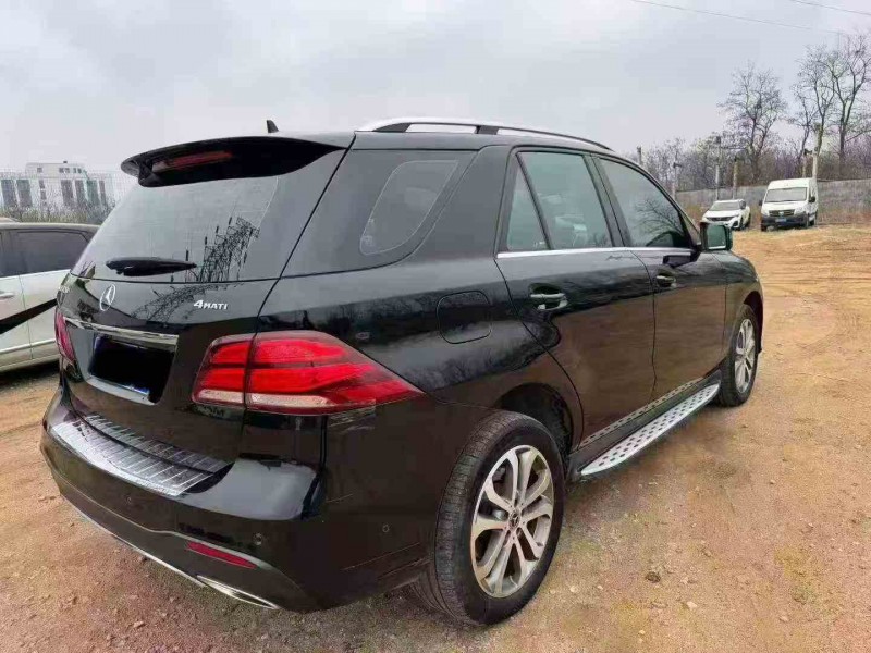 东营18年奔驰GLE9