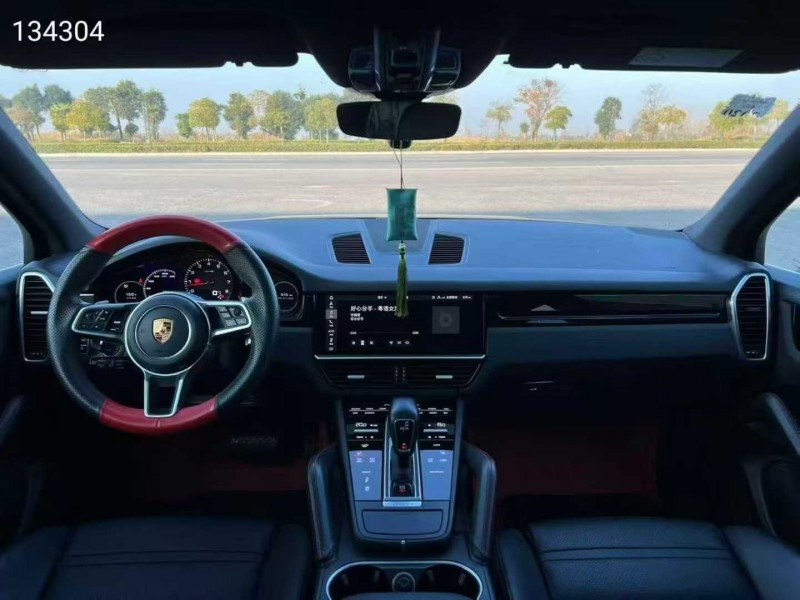 盐城18年保时捷卡宴7