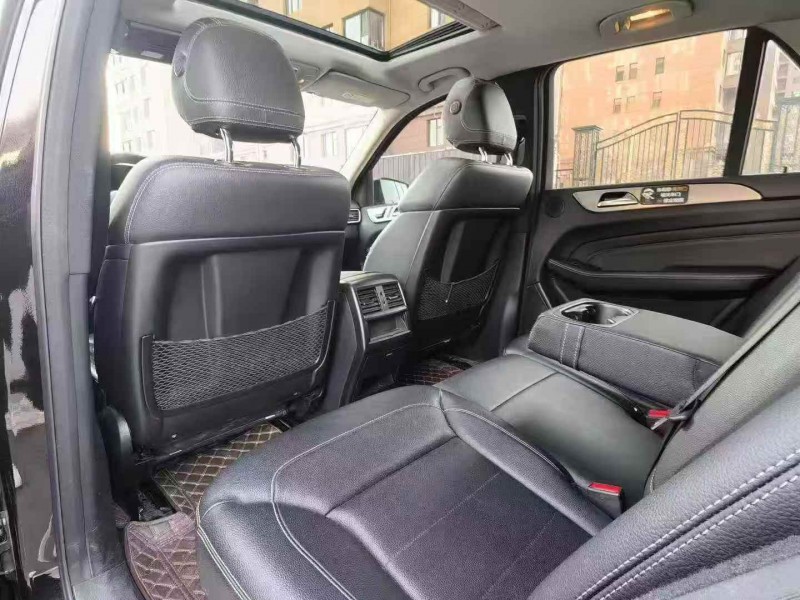 東營15年奔馳ML4