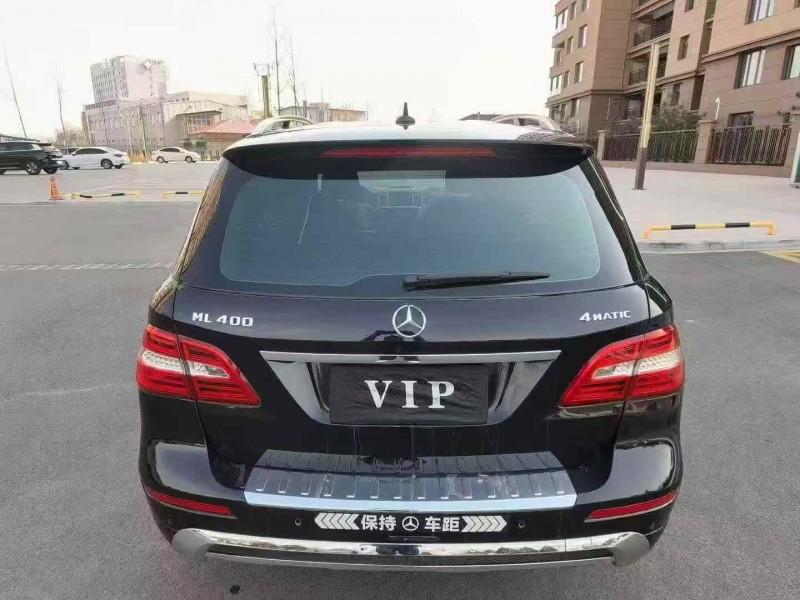 東營15年奔馳ML7