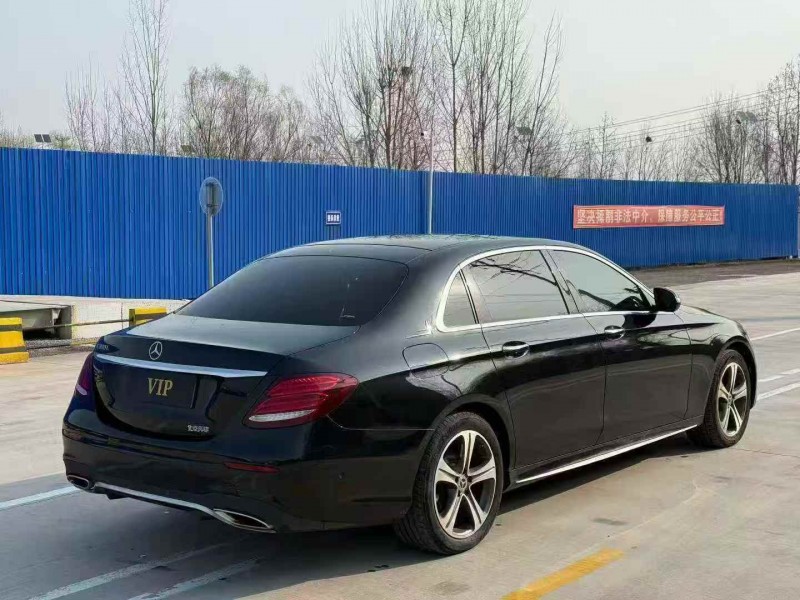 枣庄20年奔驰E8