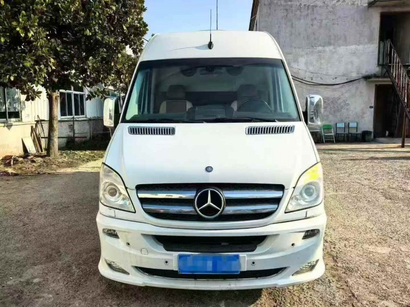 苏州16年奔驰斯宾特1