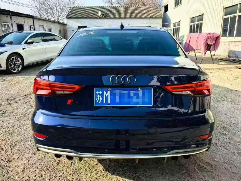 南通19年奥迪S38