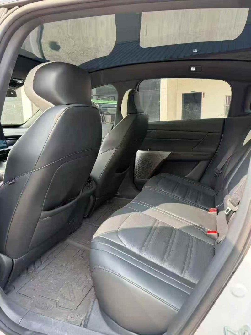 淄博25年東風奕派4