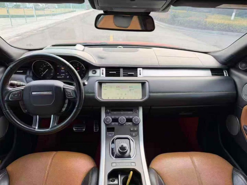 常州19年路虎极光4