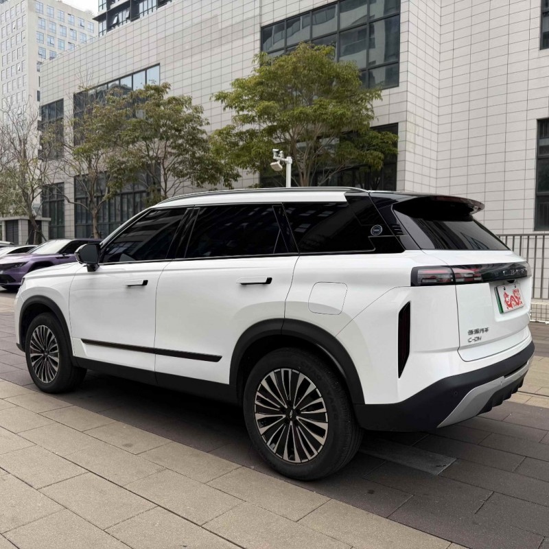 佛山25年奇瑞风云8