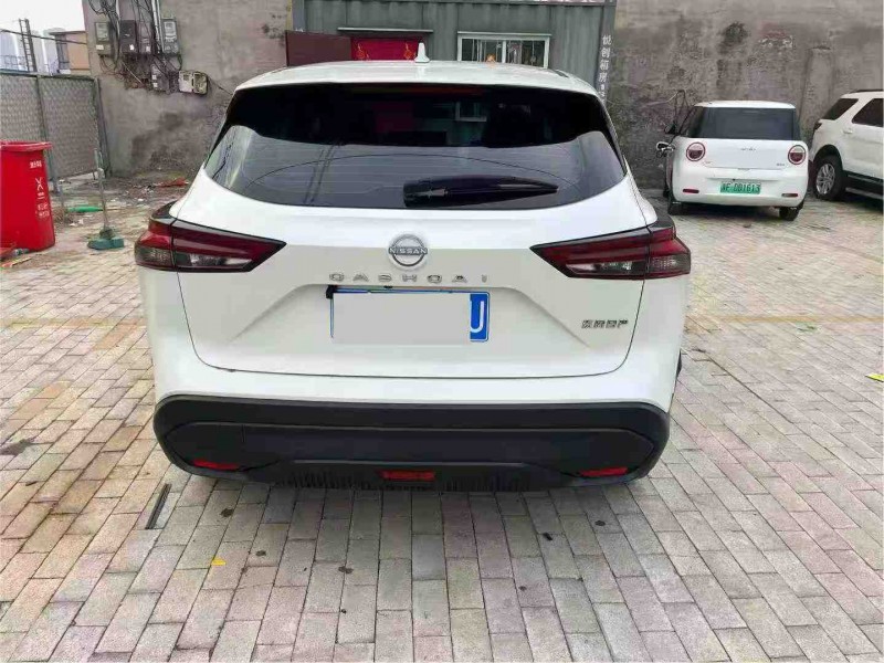 保定23年日产逍客9