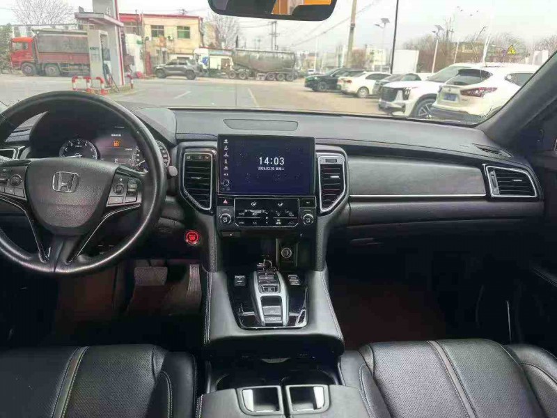 保定21年本田URV3