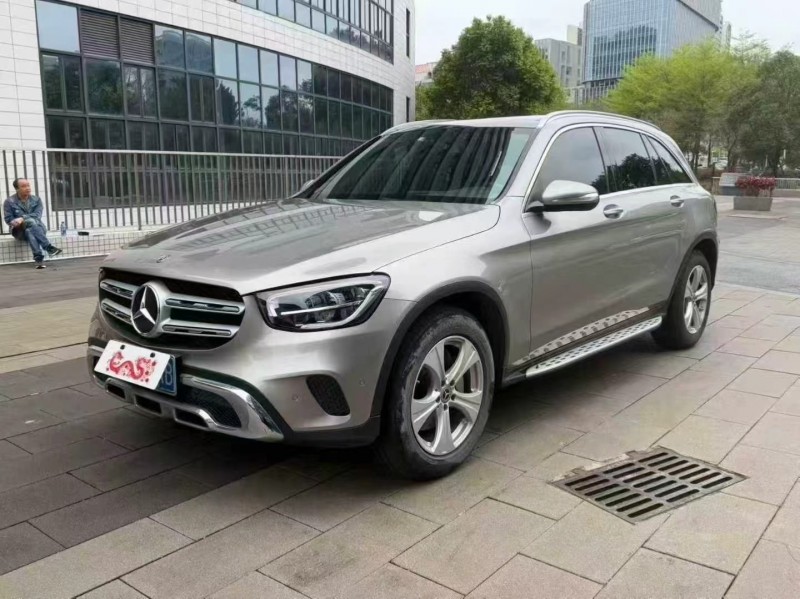 佛山20年奔驰GLC3