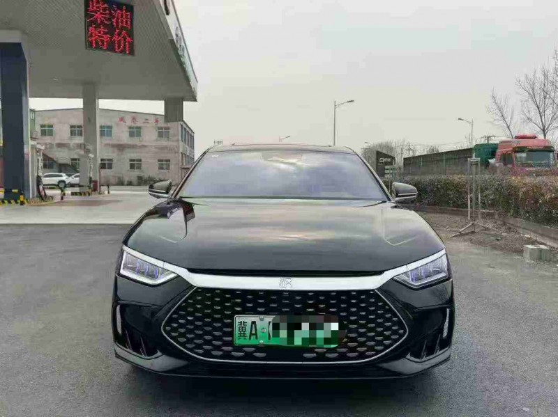 保定25年比亚迪汉1