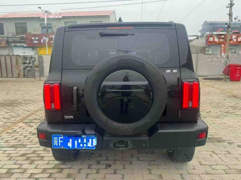 保定21年长城汽车坦克9