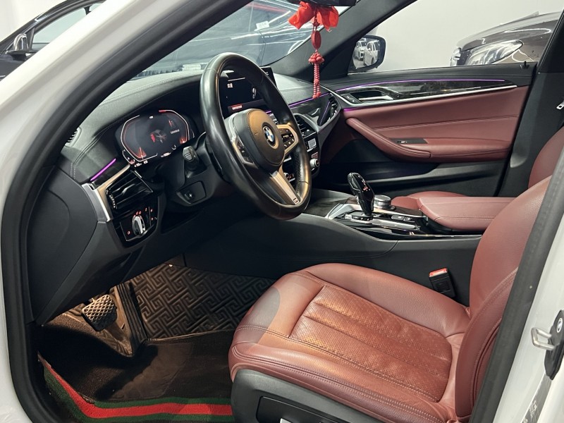 深圳20年寶馬5系4