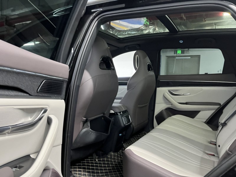 深圳25年比亞迪宋6