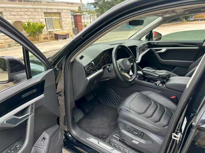 廈門21年大眾途銳9