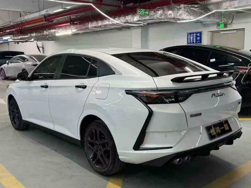 深圳24年東風奕炫8