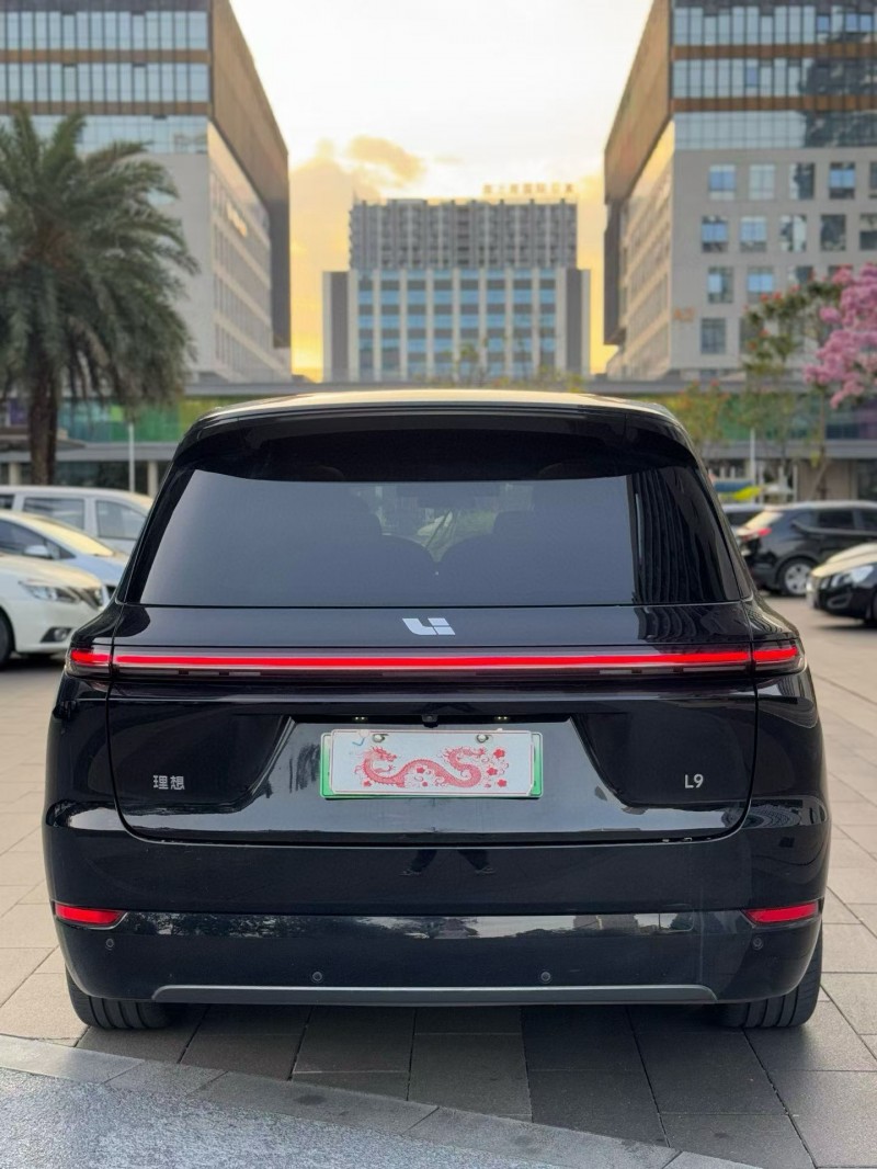 佛山24年理想L99