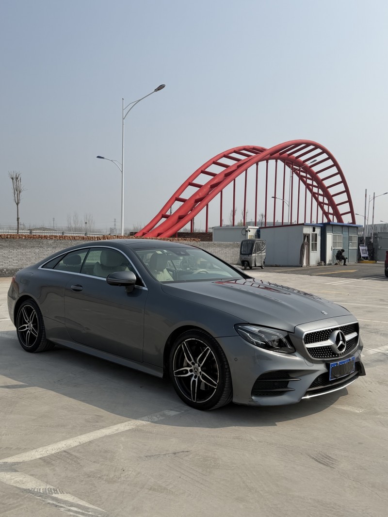 新乡17年奔驰E3