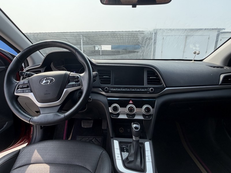 新乡20年现代领动6