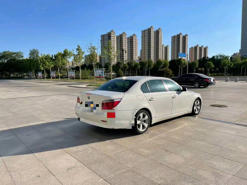 沧州09年宝马5系5