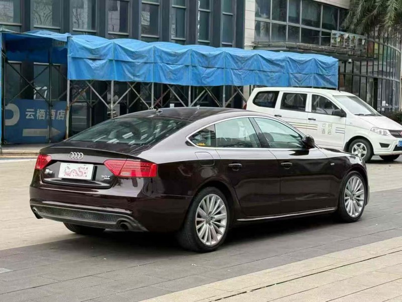 佛山13年奥迪A55